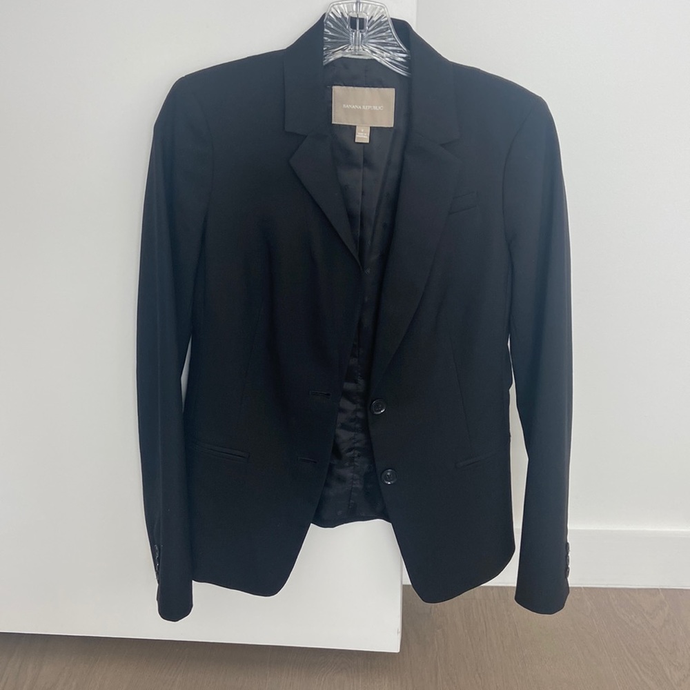 Banana Republic black suit jacket